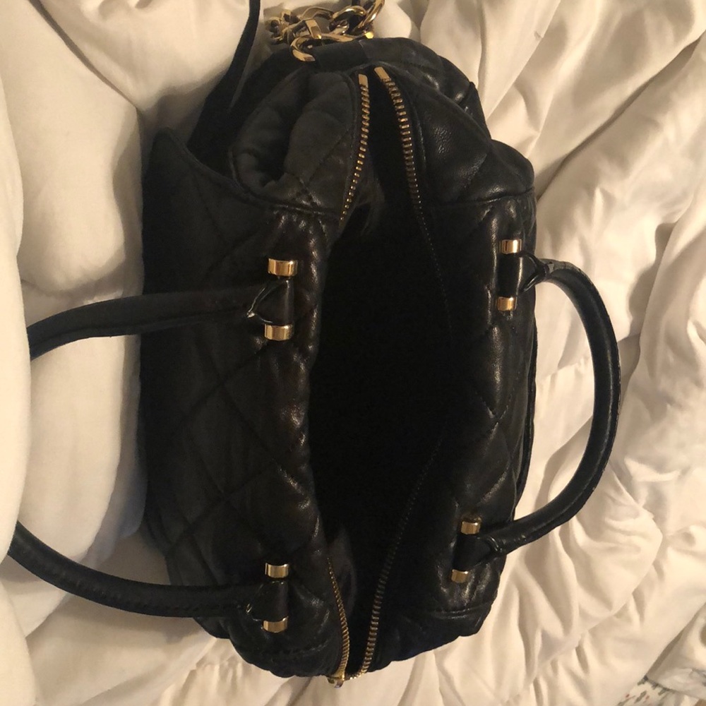 MK purse for sell real leather good condition - Picture 3 of 7